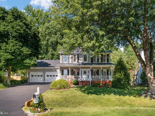 12002 Arbor Glen Dr, Fredericksburg, VA 22407