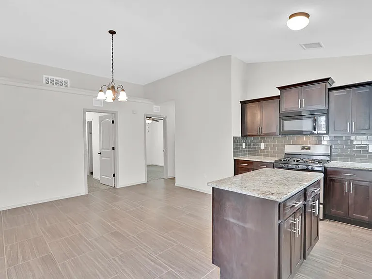 14900 Tim Hardaway Dr — Photo 10