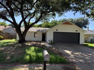 7812 Landmark Ridge St, Fort Worth, TX 76133