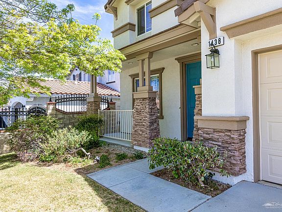 3rd image of 1438 Wild Olive Rd