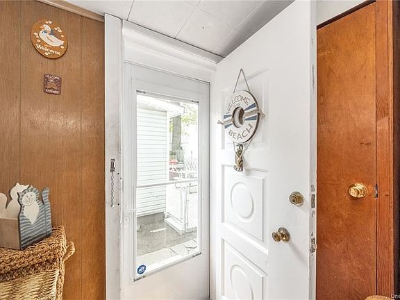 2nd image of 112B Edgewater Park Park #B-unit B