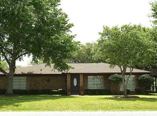 12009 Long Trl, Needville, TX 77461