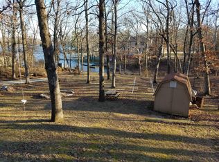 1358 Shawnee Rd, Cuba, MO 65453