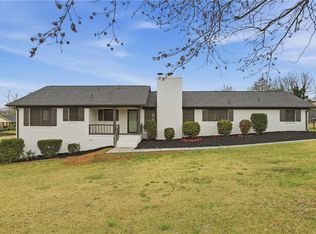 104 Westover Dr, Greer, SC 29651