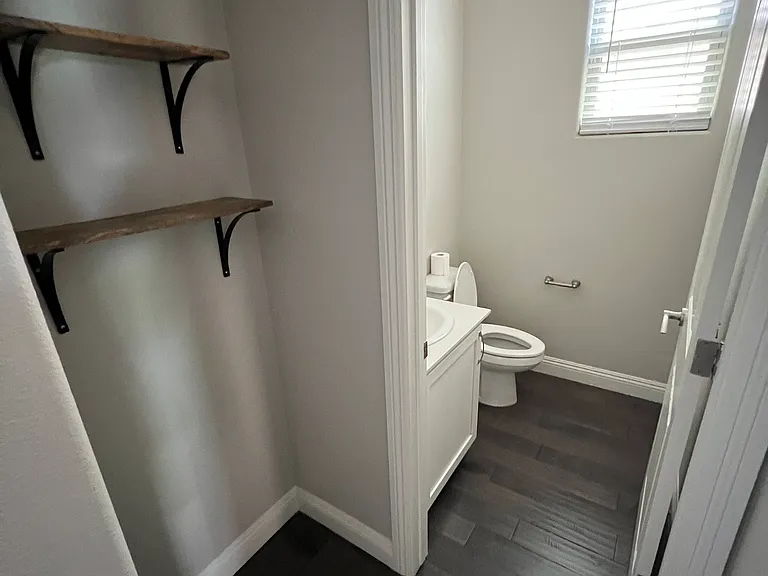 5705 Shadow Bend Dr — Photo 6