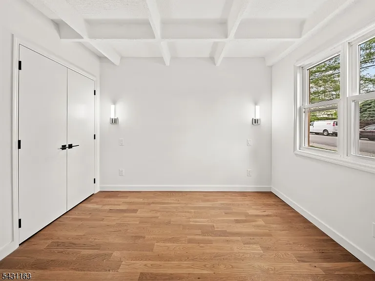 100 Chestnut St #3 — Photo 15
