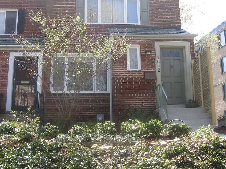 Irving St Exterior