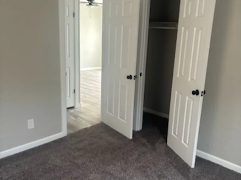 2505 SW D Ave #A — Photo 7