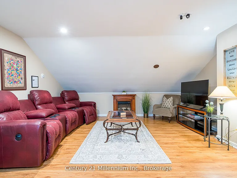 160 Grand Cypress Ln — Photo 35