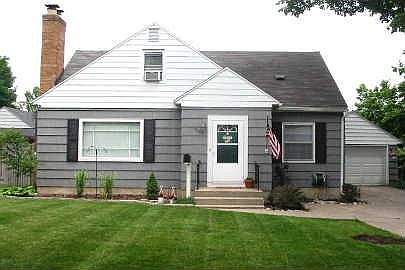 1st image of 3250 Clyde Park Ave SW