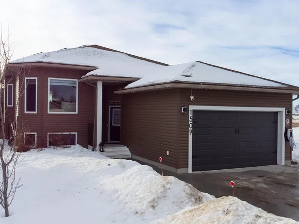 1509 14th Ave, Cold Lake, AB T9M 1Z8