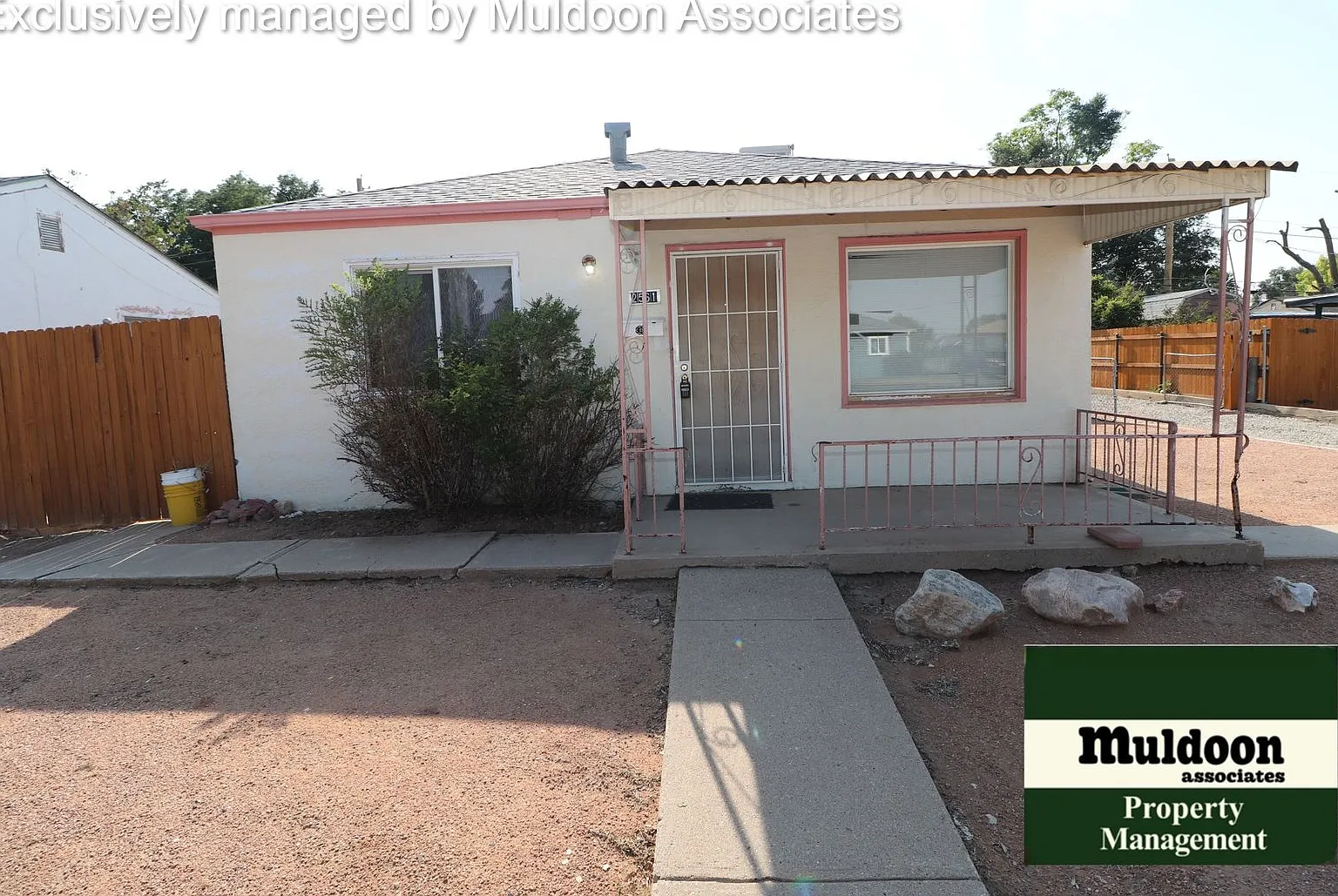 Adorable Home - Pet Friendly! Available soon! — Photo 1