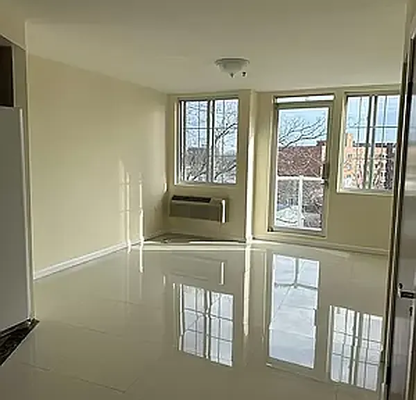 8411 Lander St #15 — Photo 1