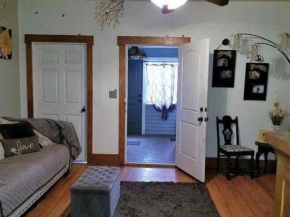 5th image of 7711 Leighton Ave