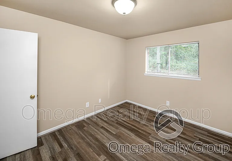 139 Foust Ct #135 — Photo 17