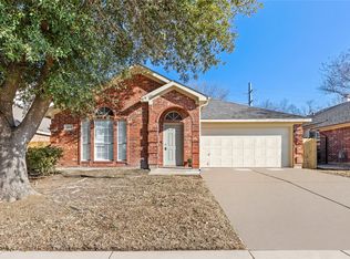 6817 Coldwater Canyon Rd, Fort Worth, TX 76132