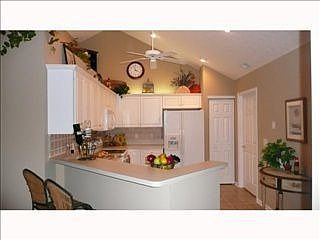 5th image of 8762 Linksway Dr