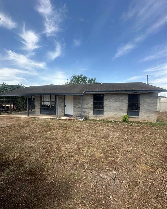 1st image of 705 E 9th St