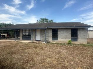 705 E 9th St, Mercedes, TX 78570