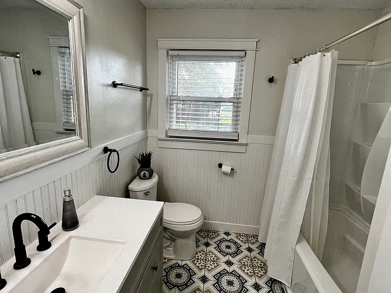 104 Hibben Rd — Photo 15