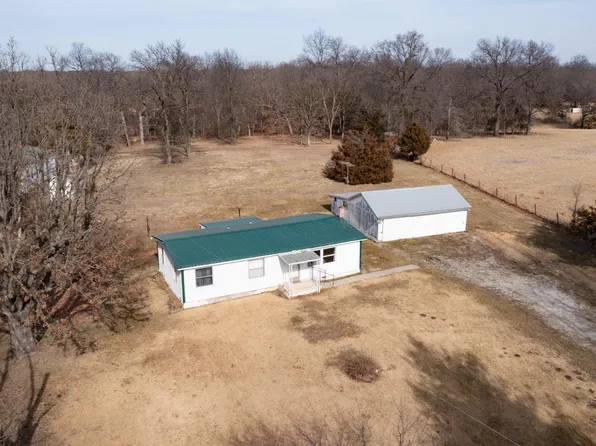 4589 E Highway 24, Moberly, MO 65270