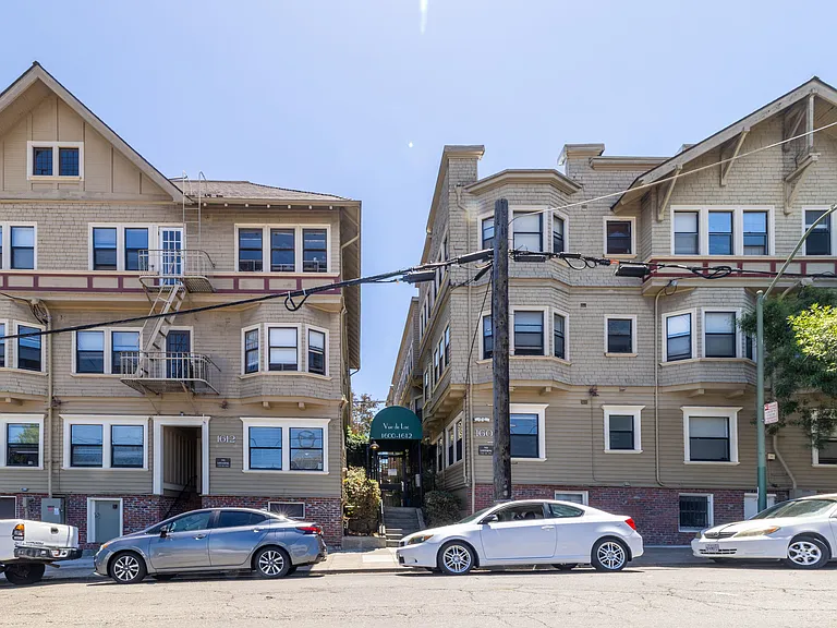 Vue De Lac Apartments — Photo 14
