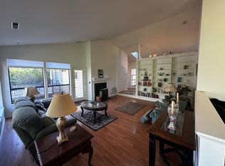 10101 Skyline Dr, Grass Valley, CA 95945