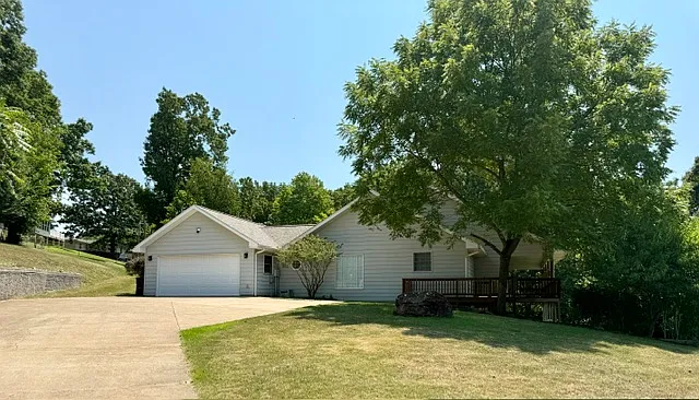 198 Sunset Dr