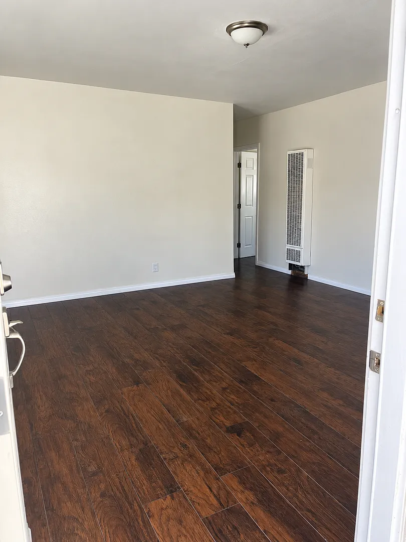 MGGL Apartments LLC — Photo 2