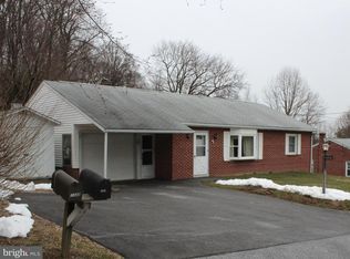 1354 Villa Rd, Lancaster, PA 17601