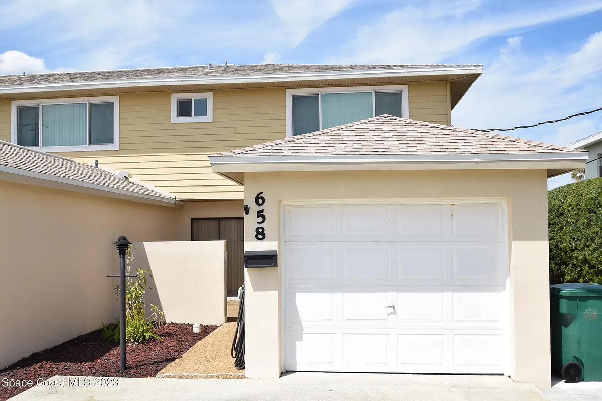 Building Photo - 658 Atlantic Dr