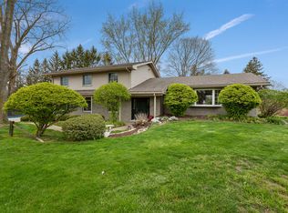 45332 Byrne Dr, Northville, MI