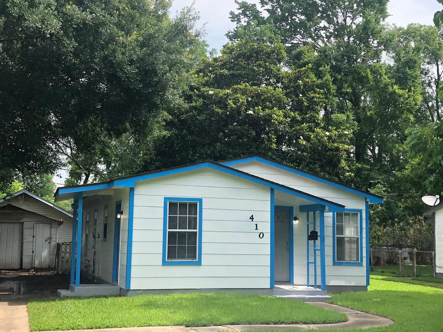 410 W Homan St — Photo 1