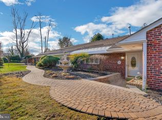 824 Hopkins Rd, Audubon, NJ 08106