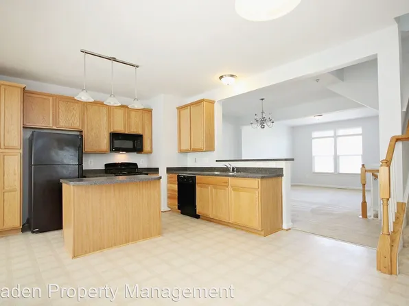 2441 Abington Dr, Charlottesville, VA 22911