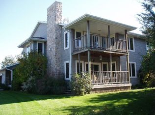 5291 Sunset Bluff Dr UNIT B, Green Bay, WI 54311