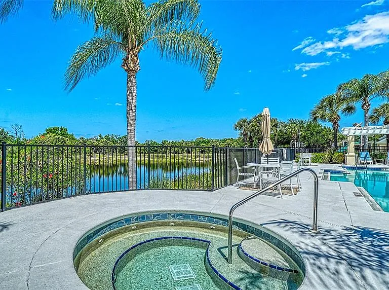 1424 Blue Horizon Cir — Photo 44