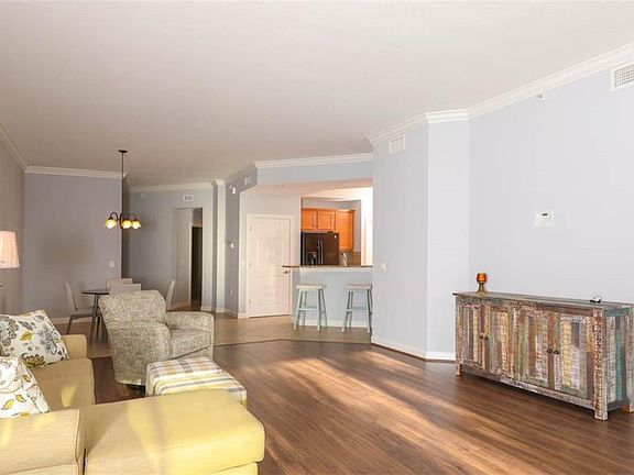 3rd image of 8560 Amberjack Cir #B4