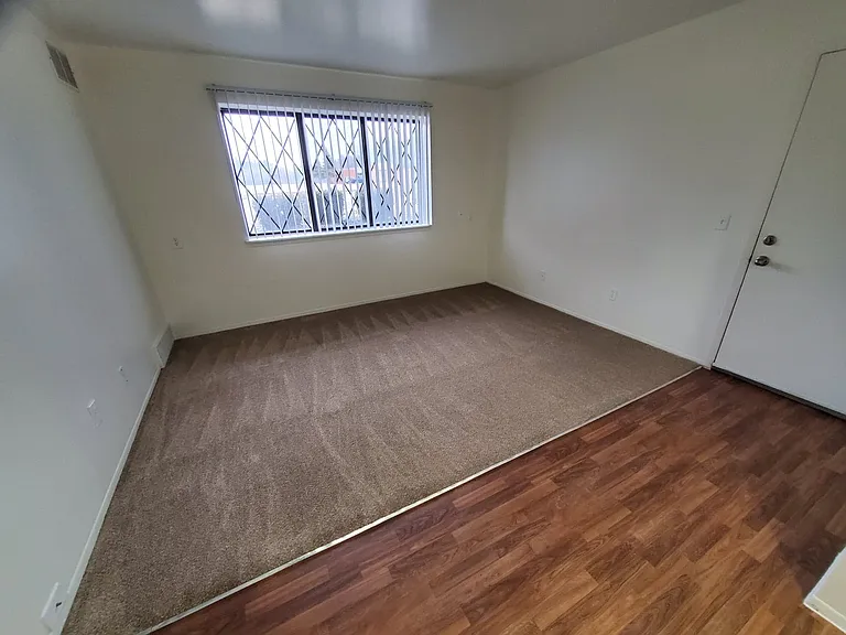 Woodland Place Apartments — Photo 29