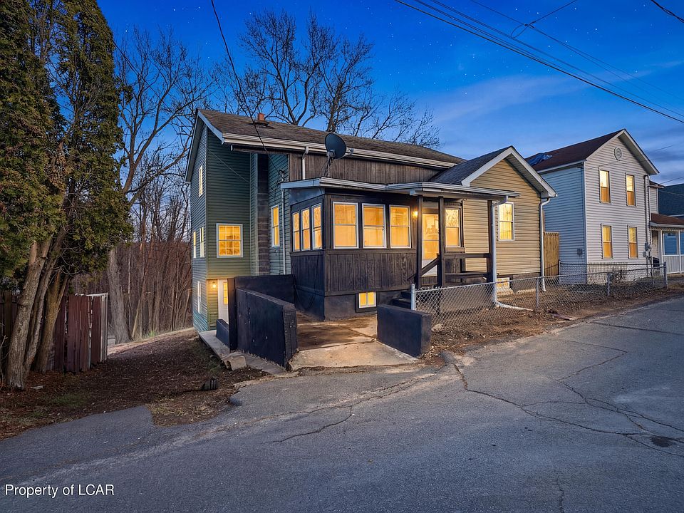 1st image of 12 Kenley St