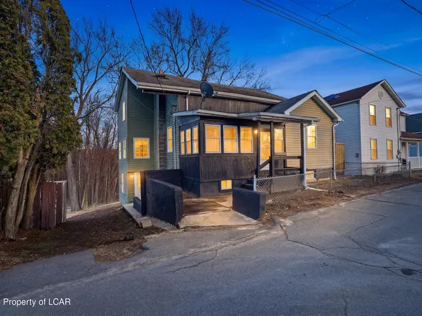 12 Kenley St, Pittston, PA 18640