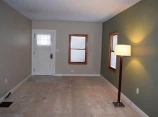 6215 Hillside Ave, Cincinnati, OH 45233
