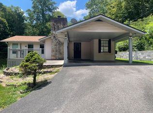 3308 Mr Marshall Dr, Pigeon Forge, TN 37863