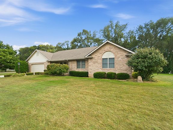 3rd image of 26366 Hummingbird Rd