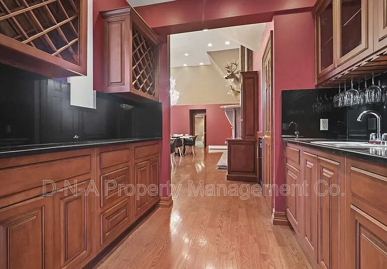 133 Montanesca Rd — Photo 23
