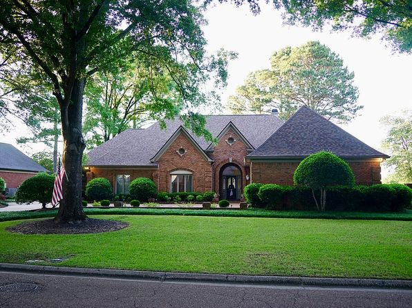 2674 Dibrell Trail Dr