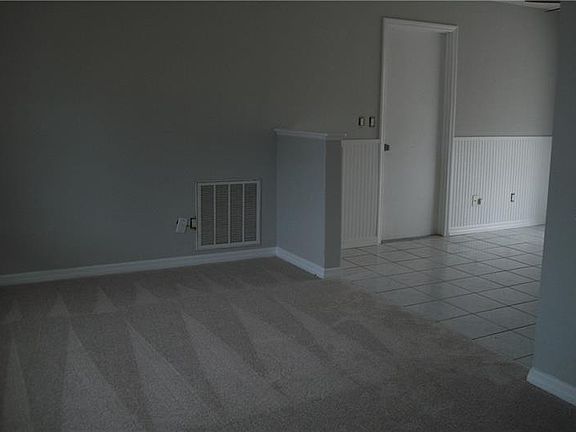 4th image of 3038 Bigelow Dr