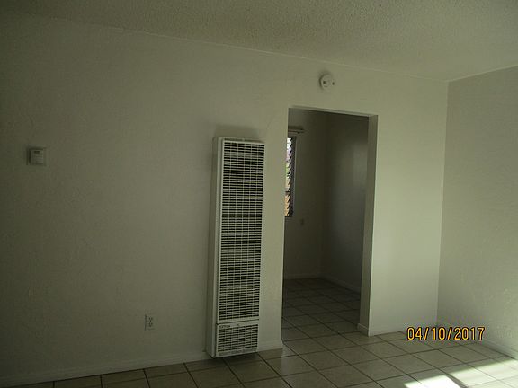 2nd image of 2964 Fir St