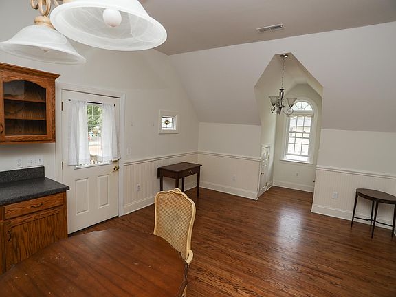 Kitchen and eating area