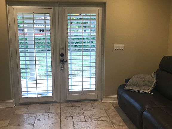 2nd image of 880 Wren Ave